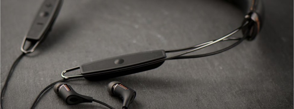 7 Signs Your Headphones Need an Upgrade