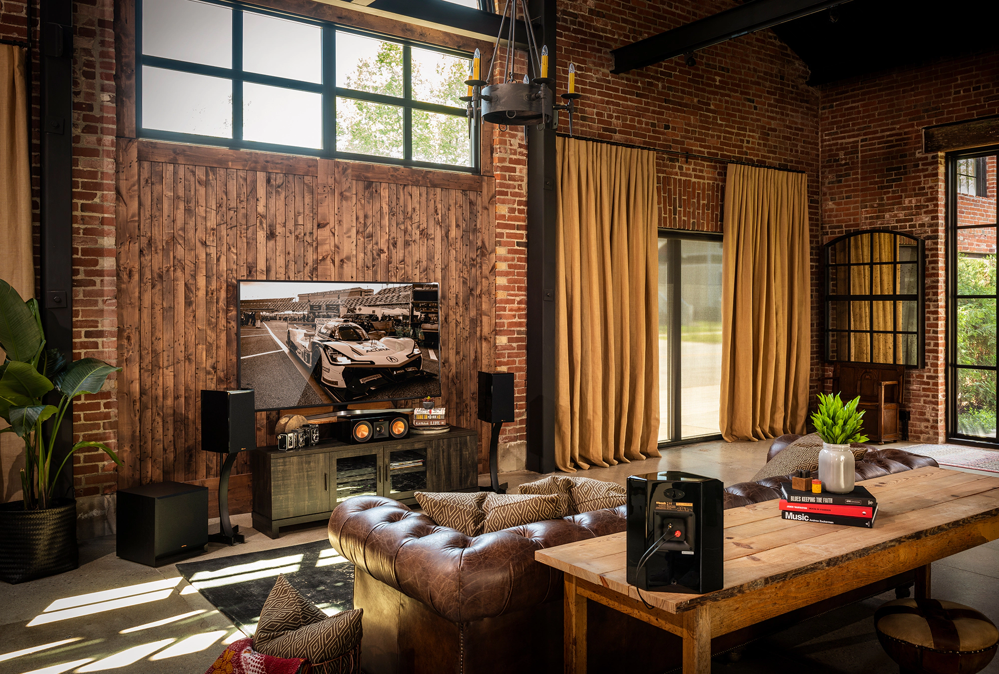 2018 Reference Premiere Bookshelf Finish