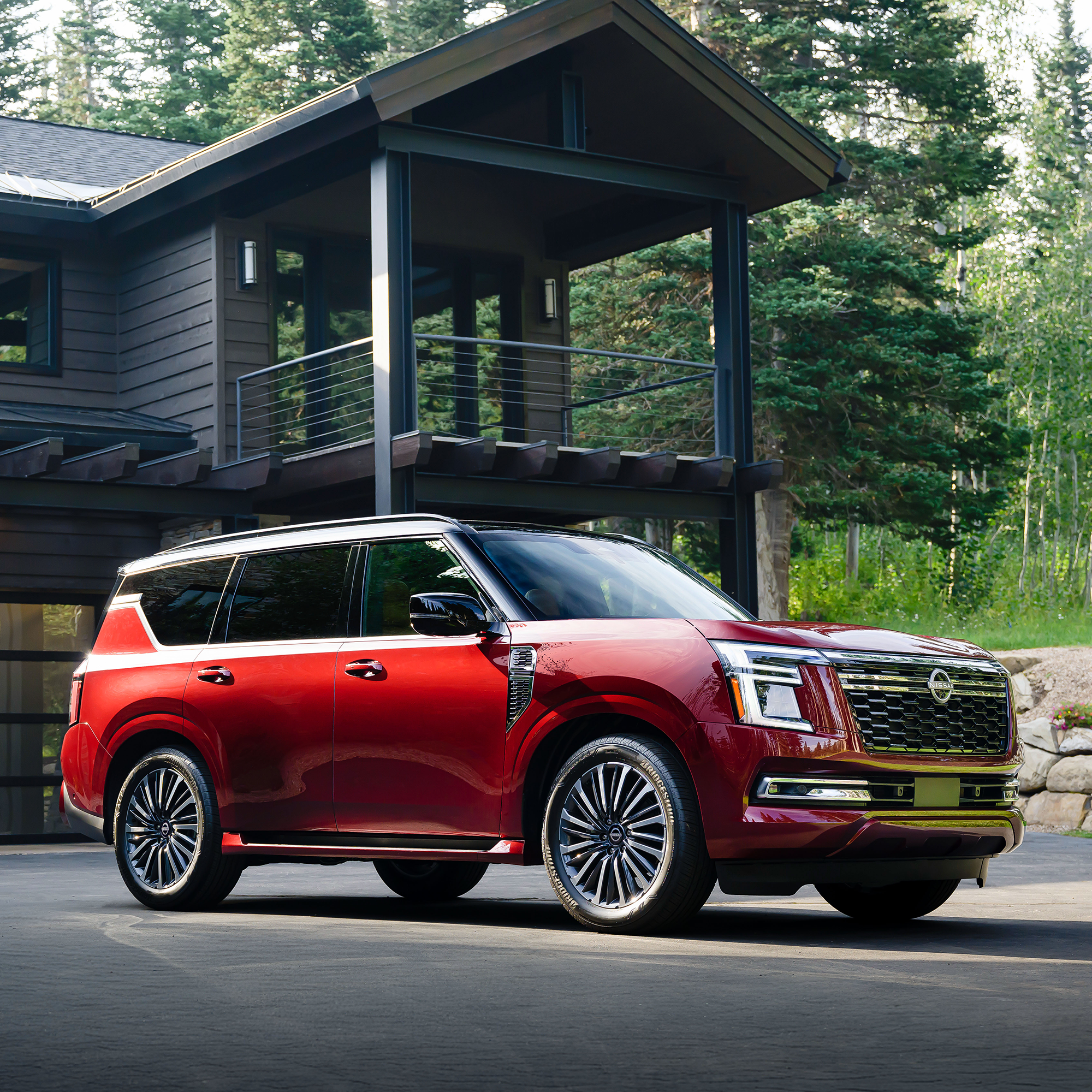 2025 Nissan Armada Platinum Reserve 2000x2000