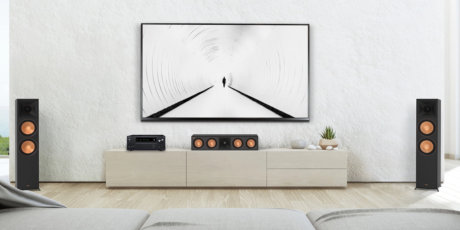 AVR Lannding Page RP 8060 FA II RP 504 C II Onkyo TX NX6100 in Light Room 2000x1000