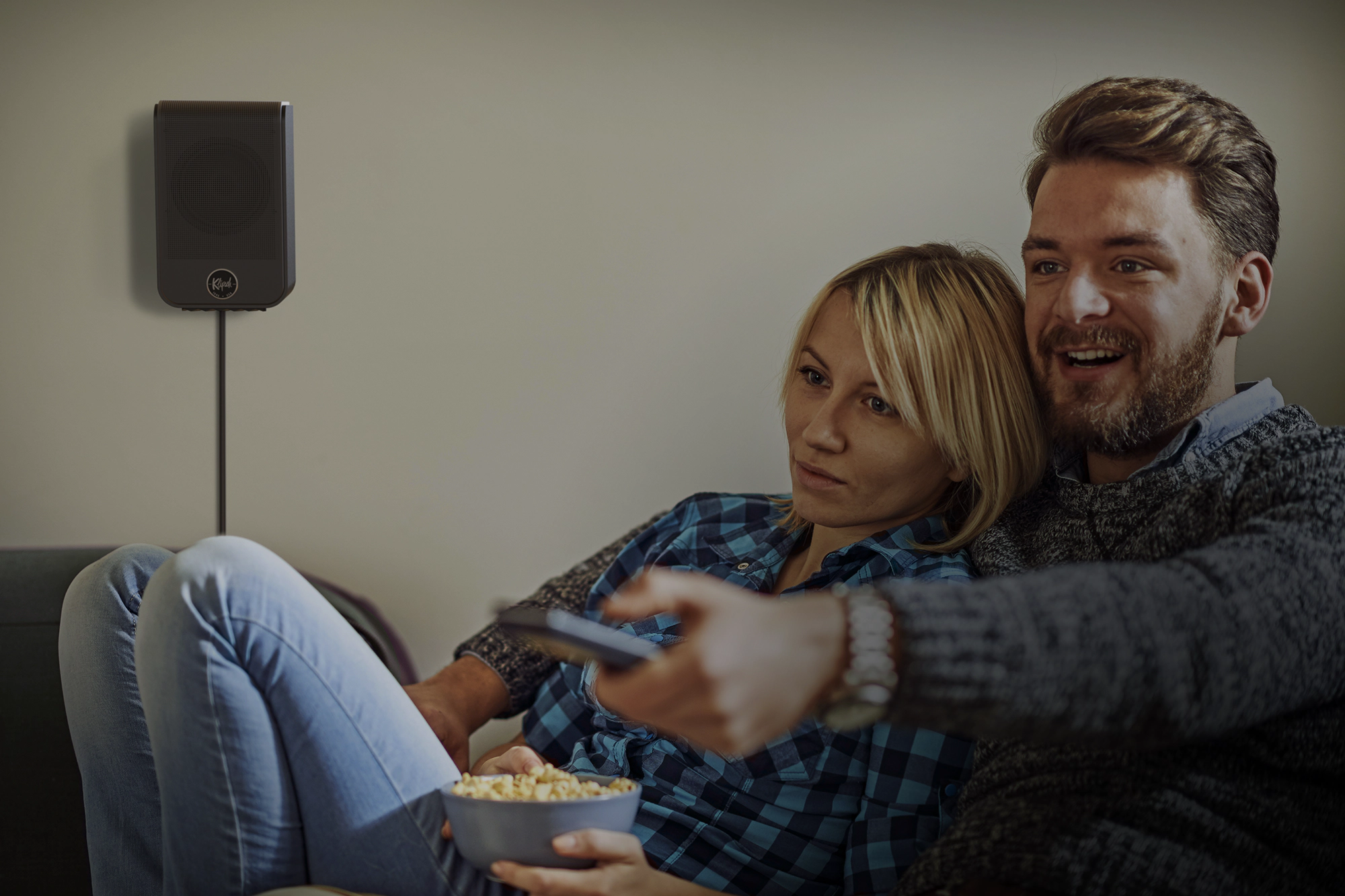 Flexus SURR 100 on Wall Behind Movie Watchers 2000x1333