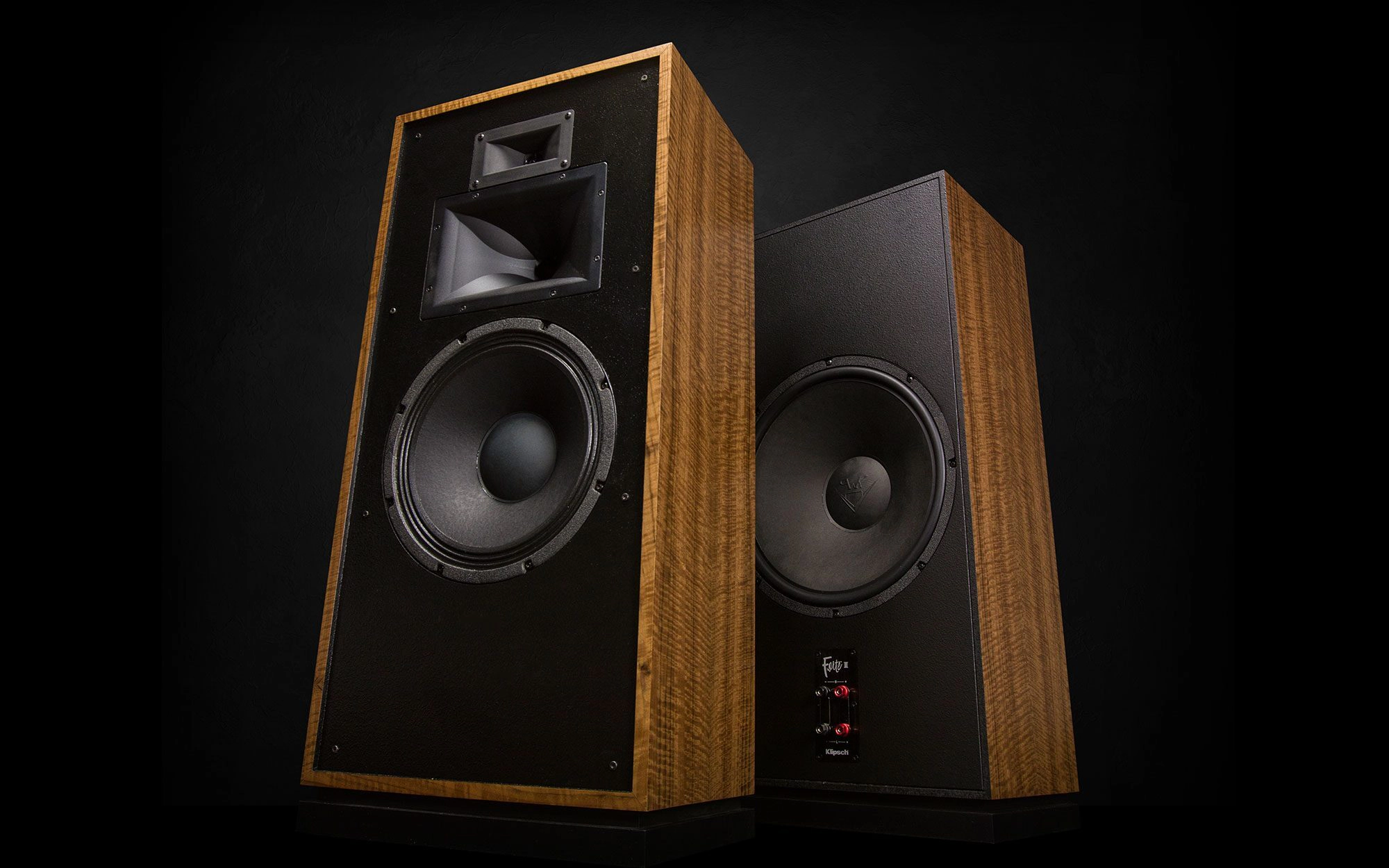 Forte III Lifestyle SE California Walnut 8