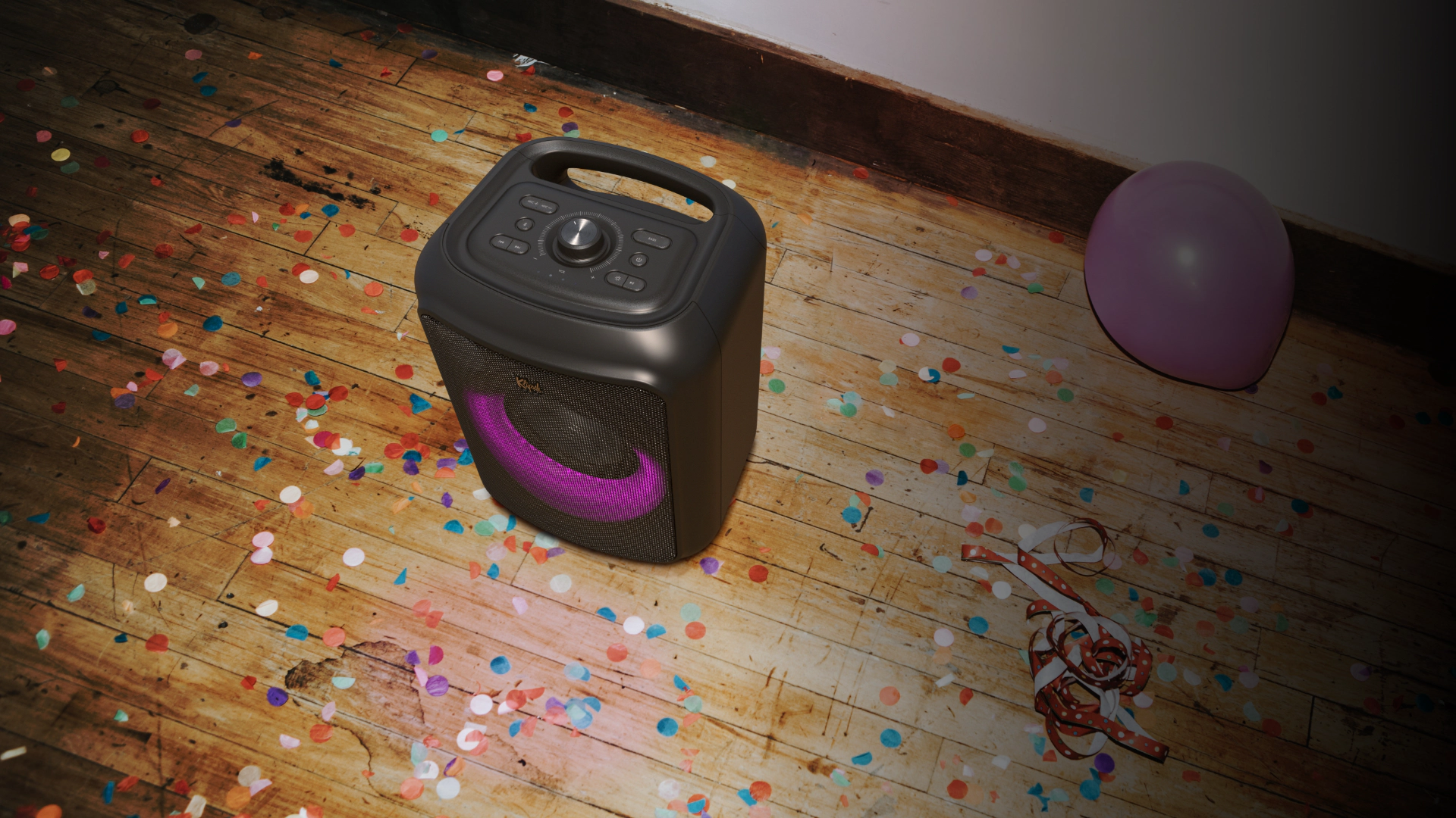 GIG XL on Hardwood Floor with Confetti overlay 1920x1080