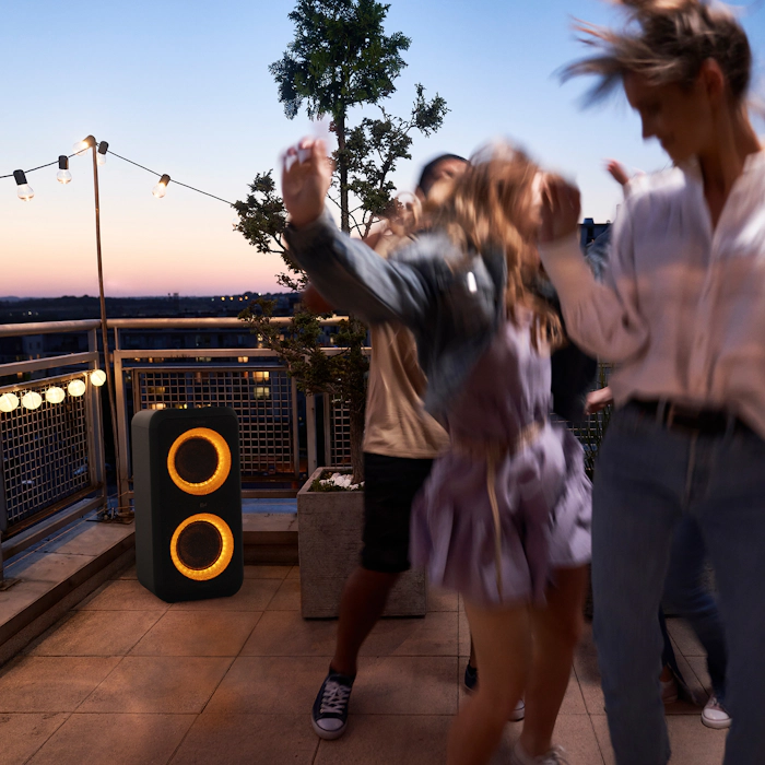 GIG XXL at Rooftop Party at Dusk 2000x2000