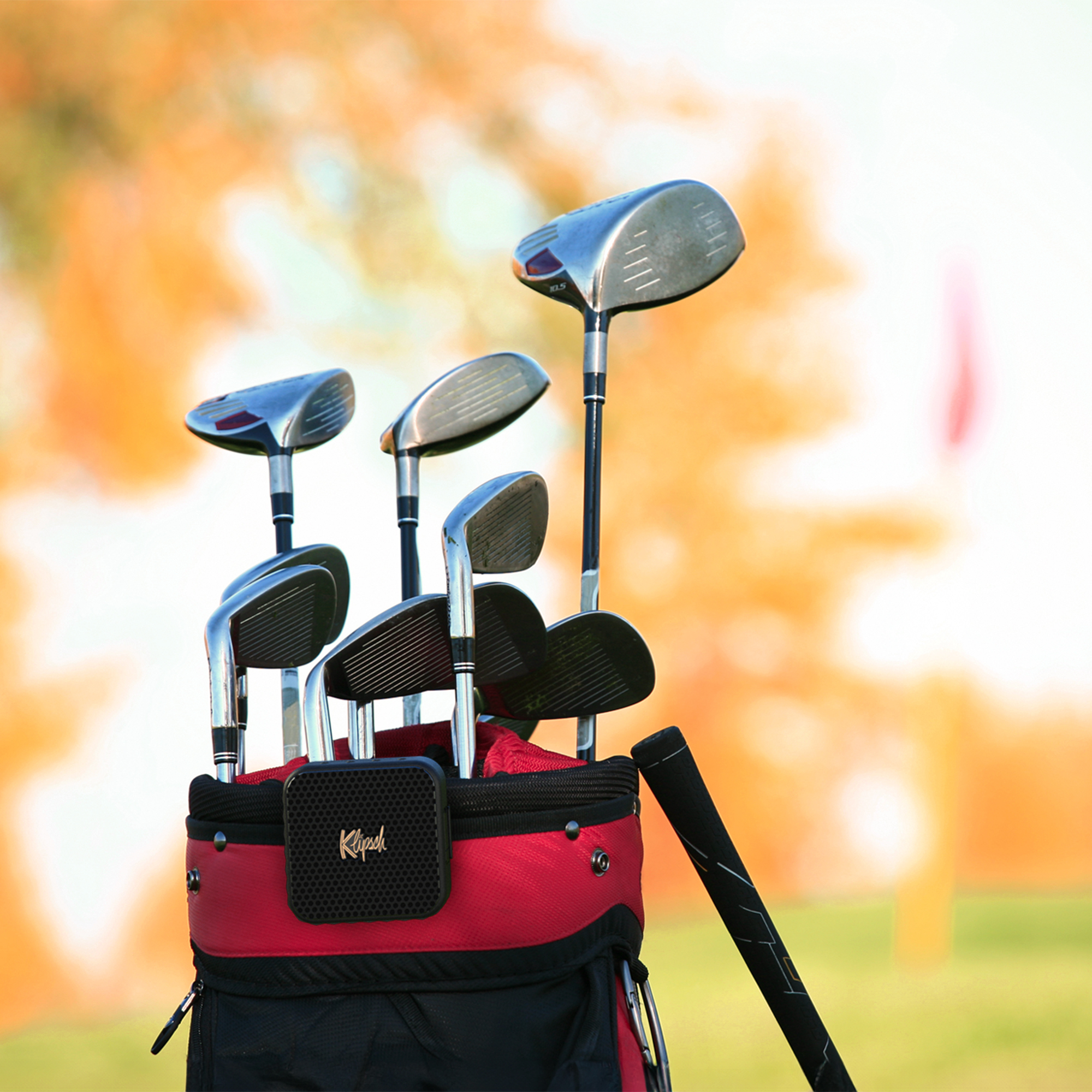 Klipsch Austin attached to golf bag 2000x2000