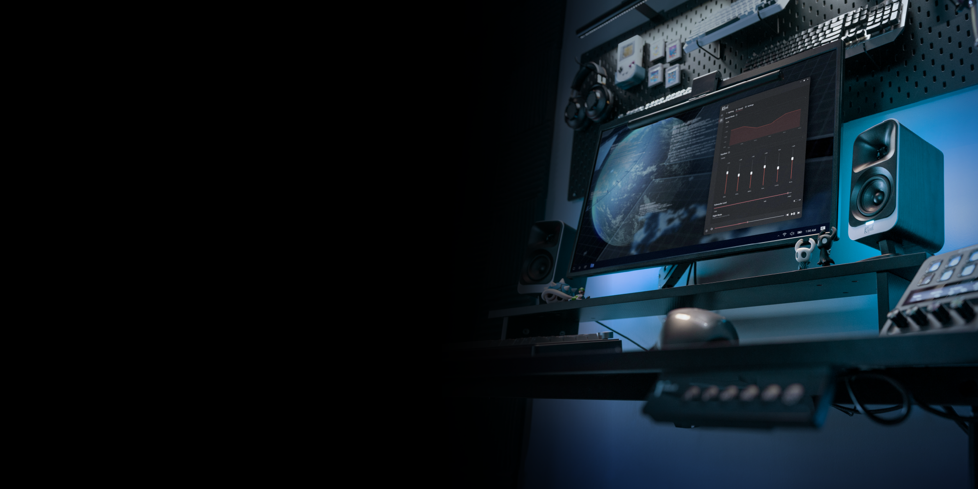 Klipsch Control Windows App on screen with Klipsch Pro Media Lumina with lighting 2000x1000