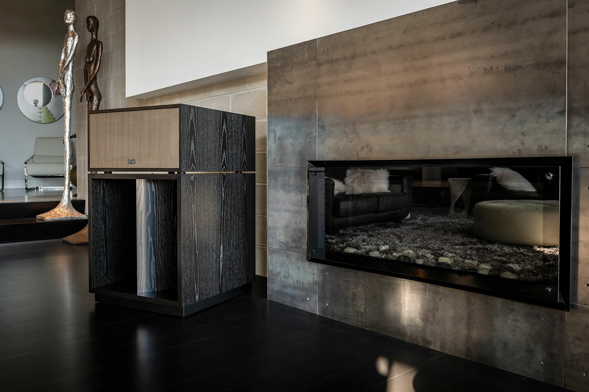 Klipsch La Scala Heritage premium speaker near fireplace