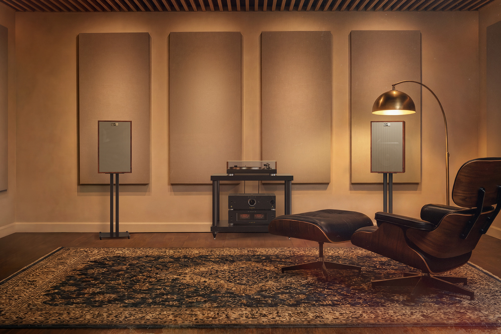 Klipsch Rebellion TW flanking turntable and amplifiers 2000x1333b