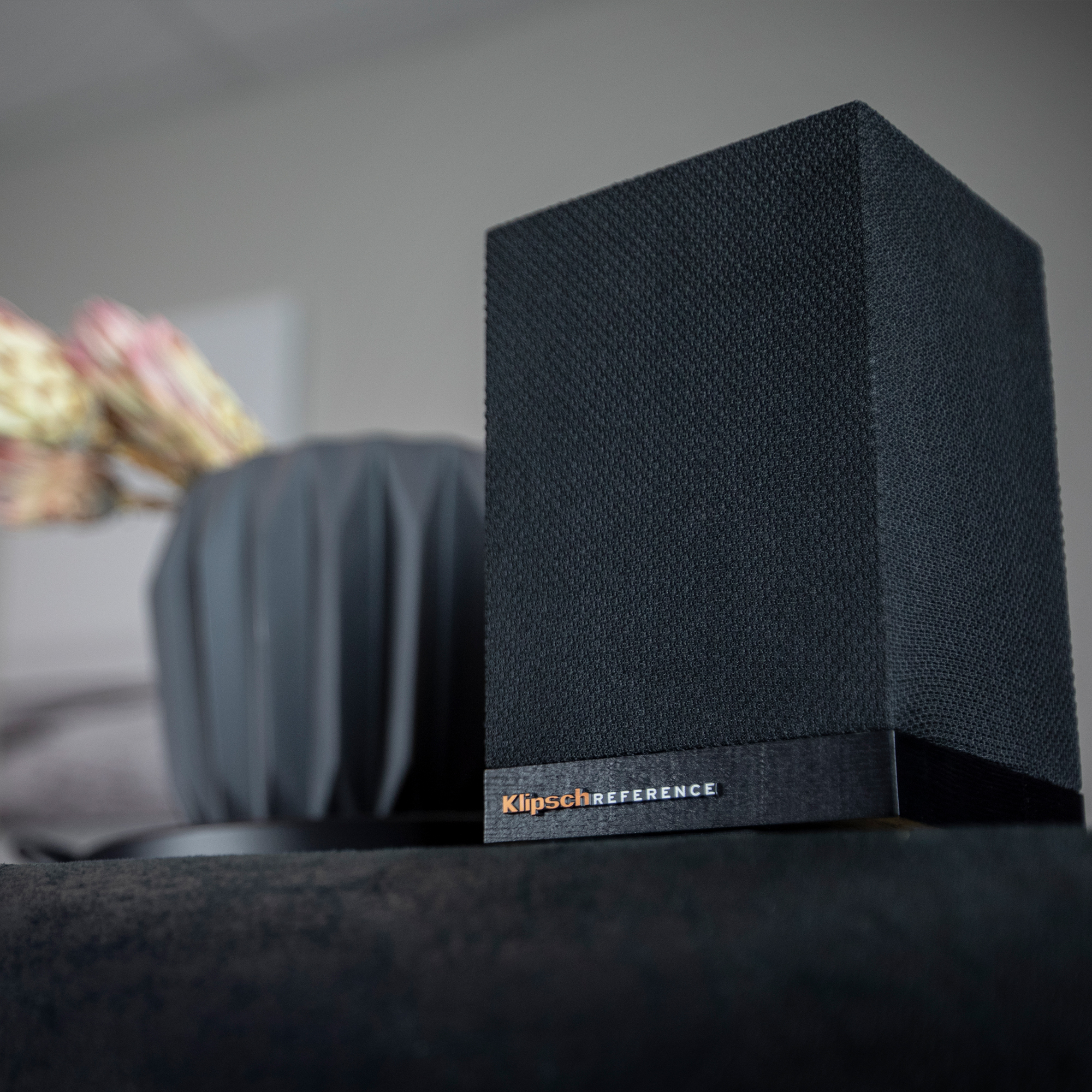 Klipsch Surround 3 wireless speaker close up mobile