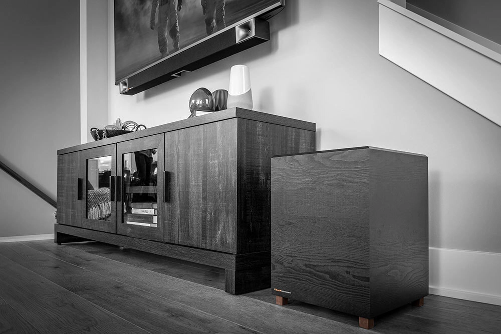 Klipsch Bar48 under a TV black and white