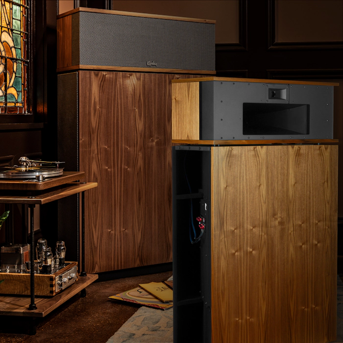 Klipschorn with grilles off mobile