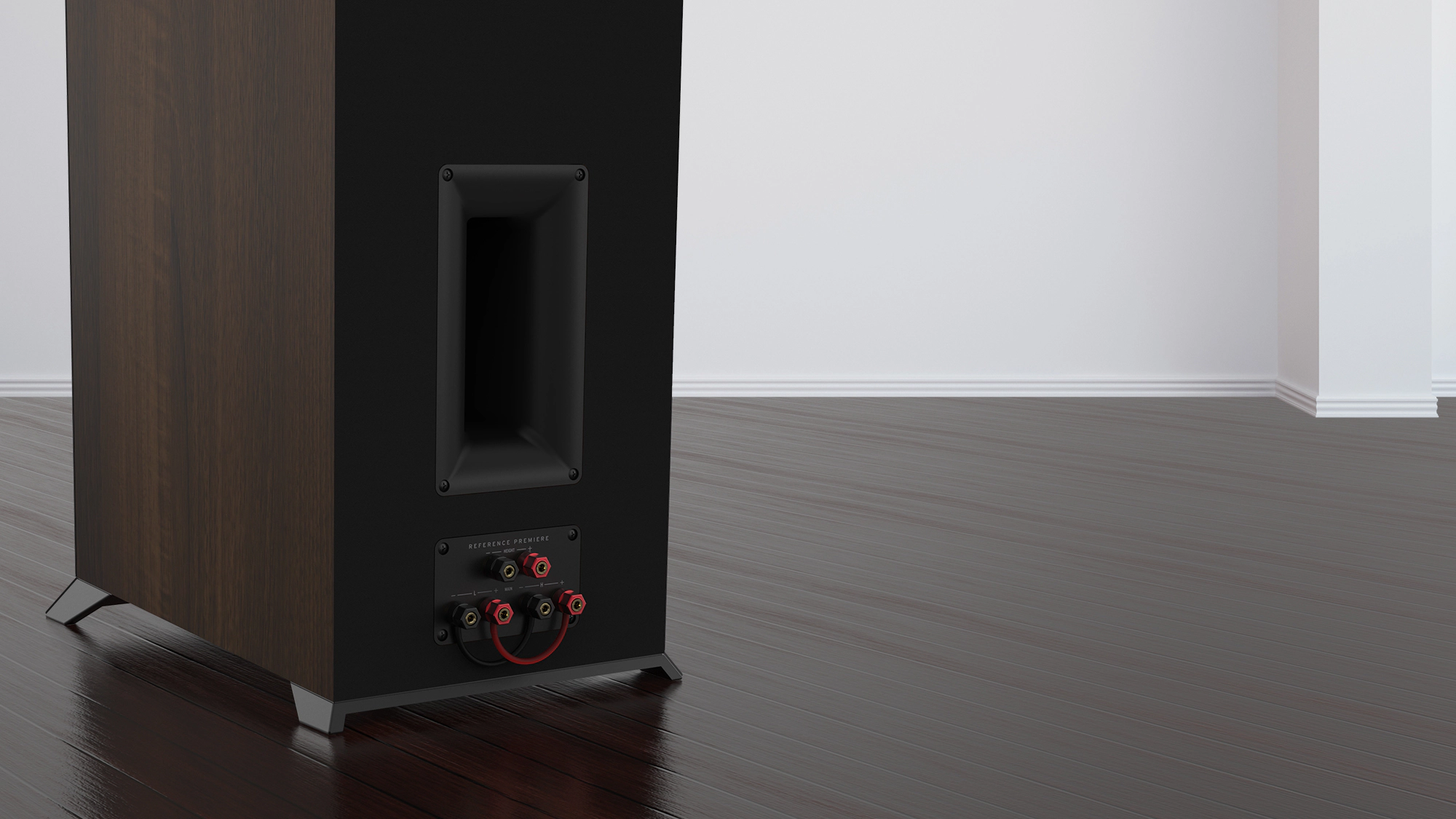 Rear view of the RP 5000 F showing bi amping or bi wiring