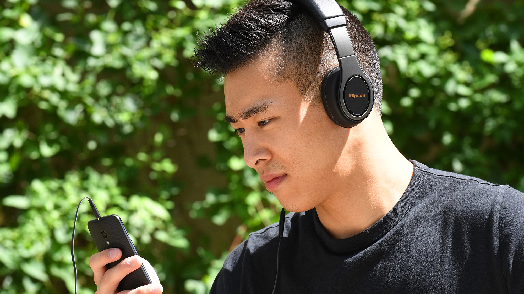 Reference On Ear II 5