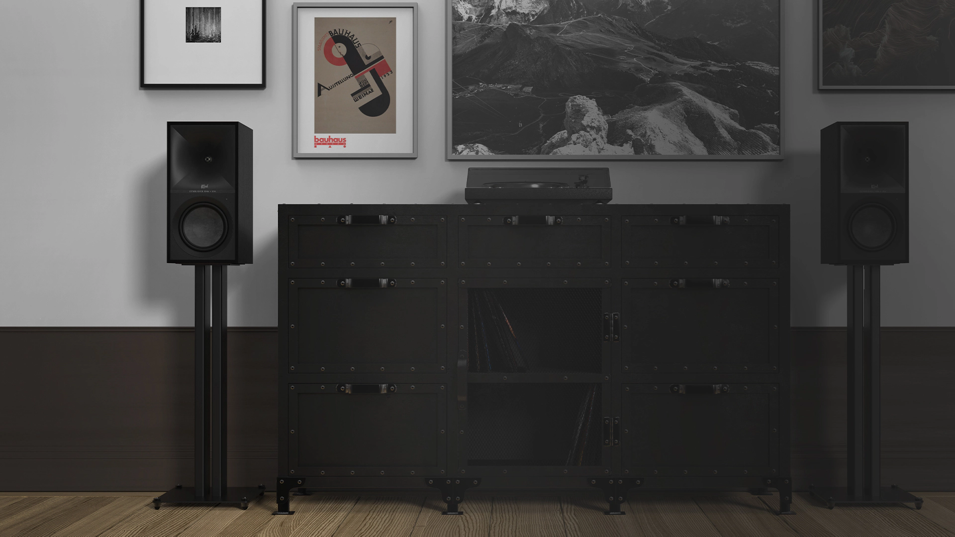 Speaker Stands Finishing Touches 2000x1333