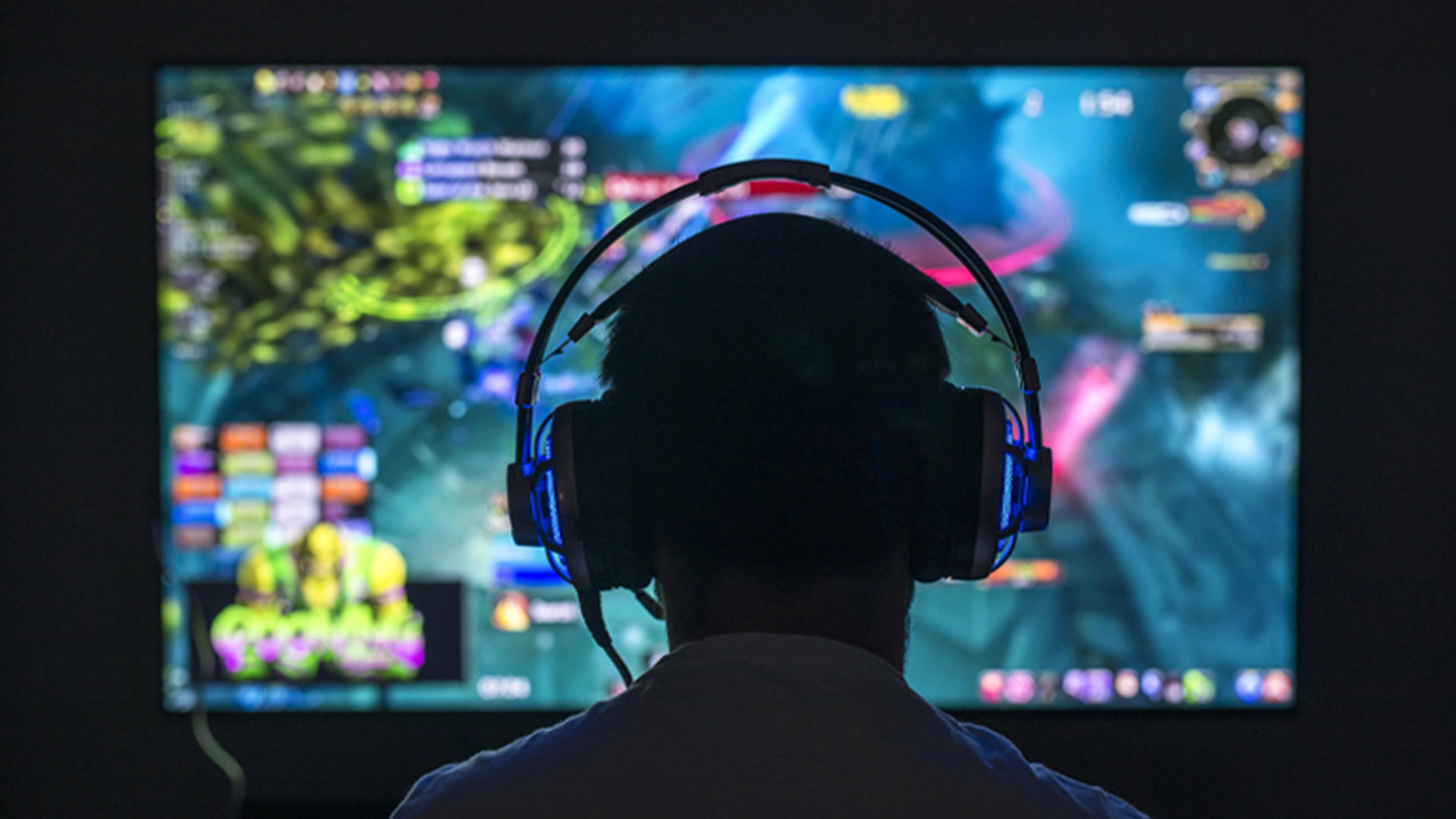 TX NR6050 Gaming 2000x1333