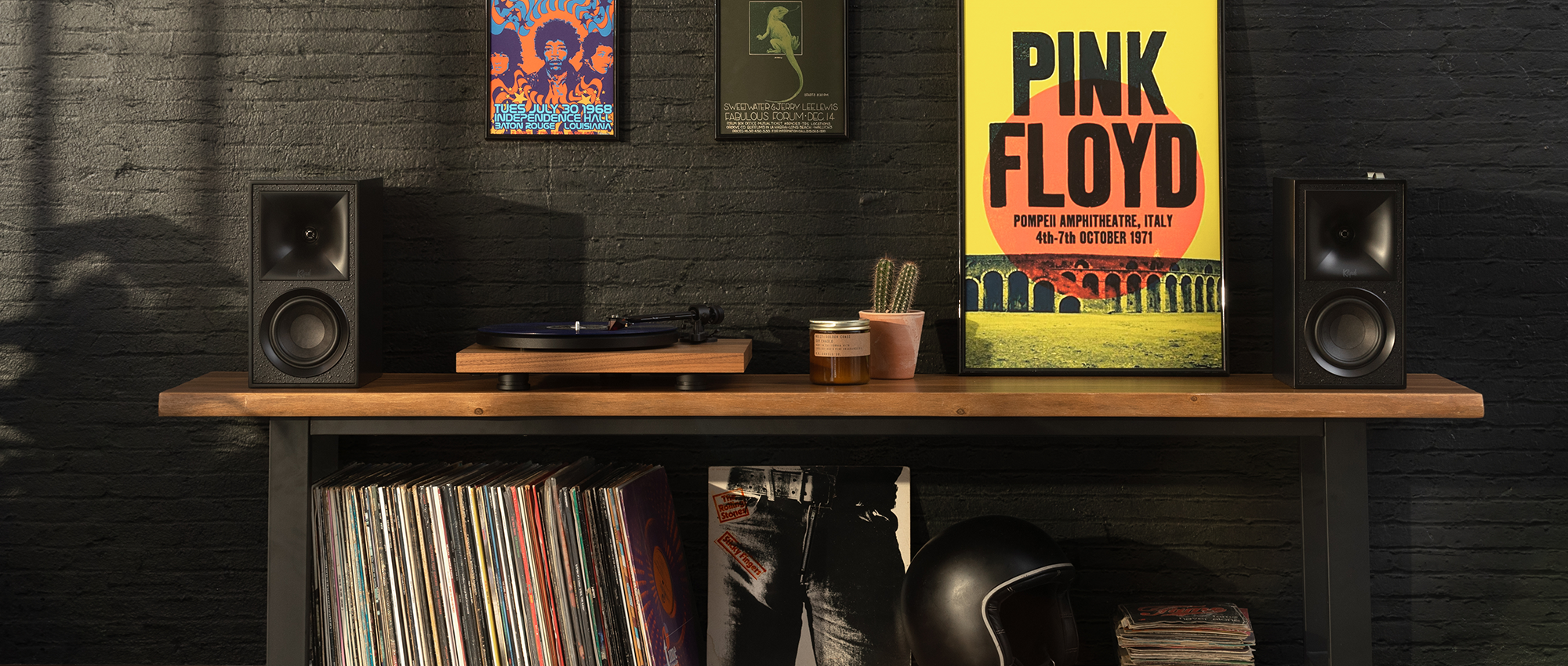 The Fives Black in Music Room 2000x850