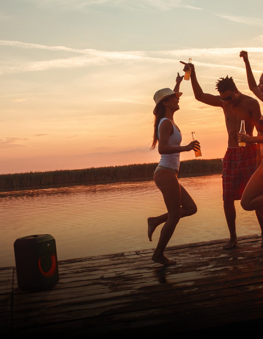The Gig XL Lake Life Two Up Feature 855x1100