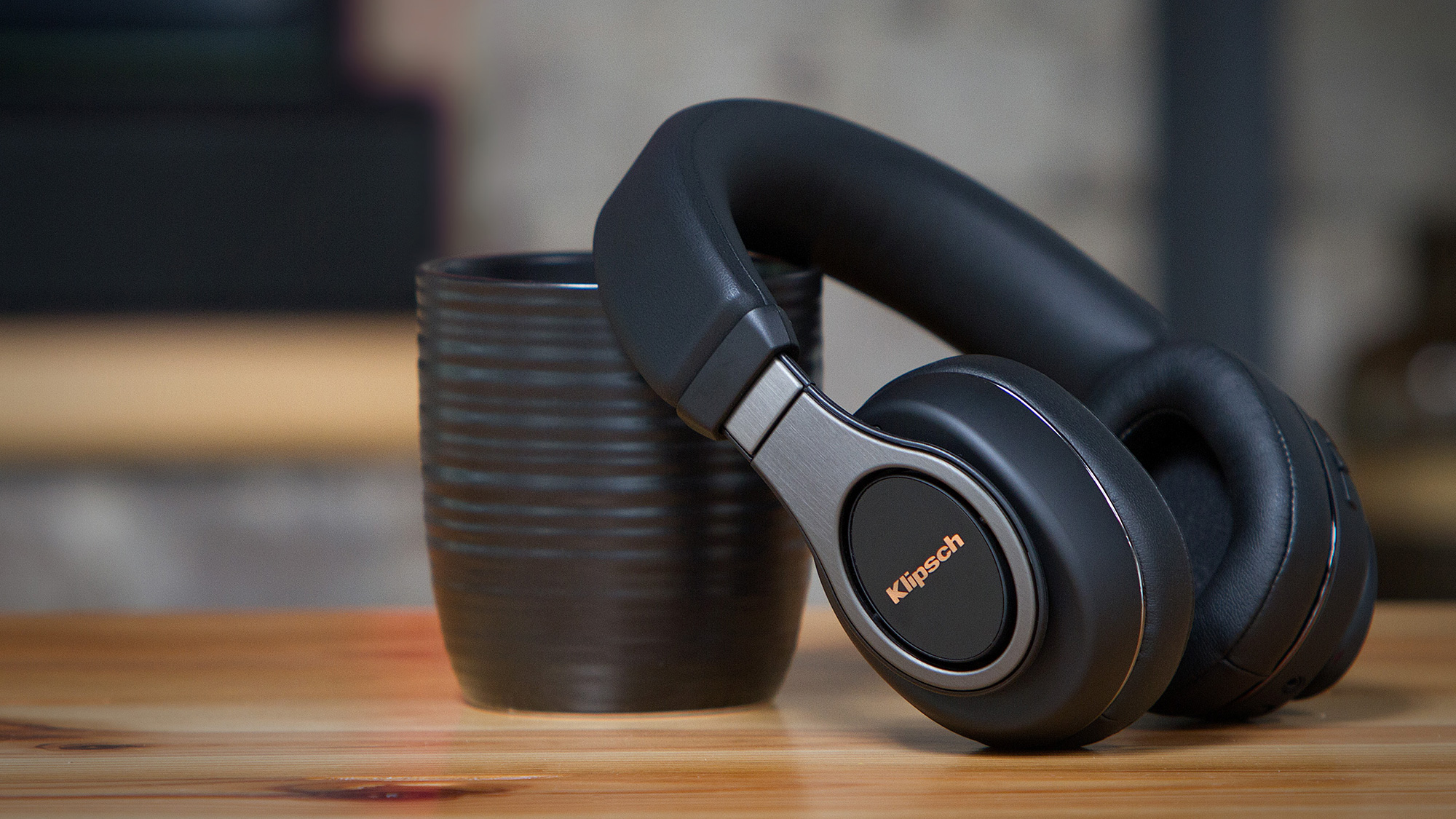 Reference OverEar Bluetooth Headphones Klipsch