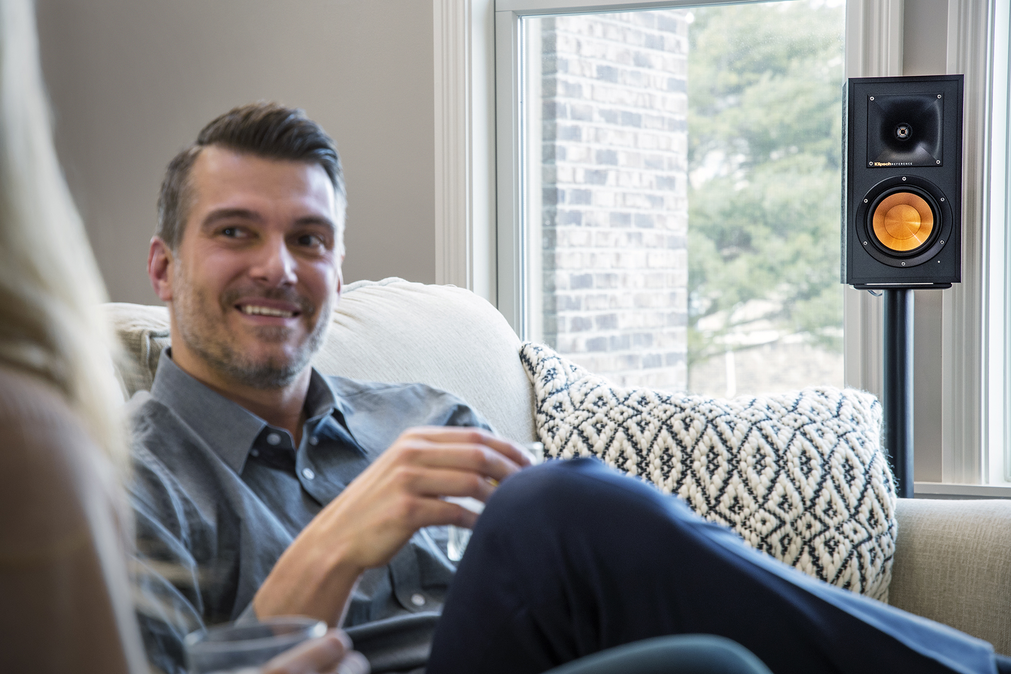 Klipsch Reference Wireless 2.1 Home Theater System Klipsch