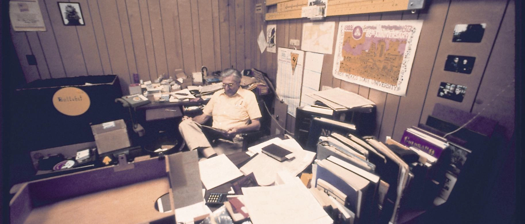 What's Causing Your Speakers to Crackle?