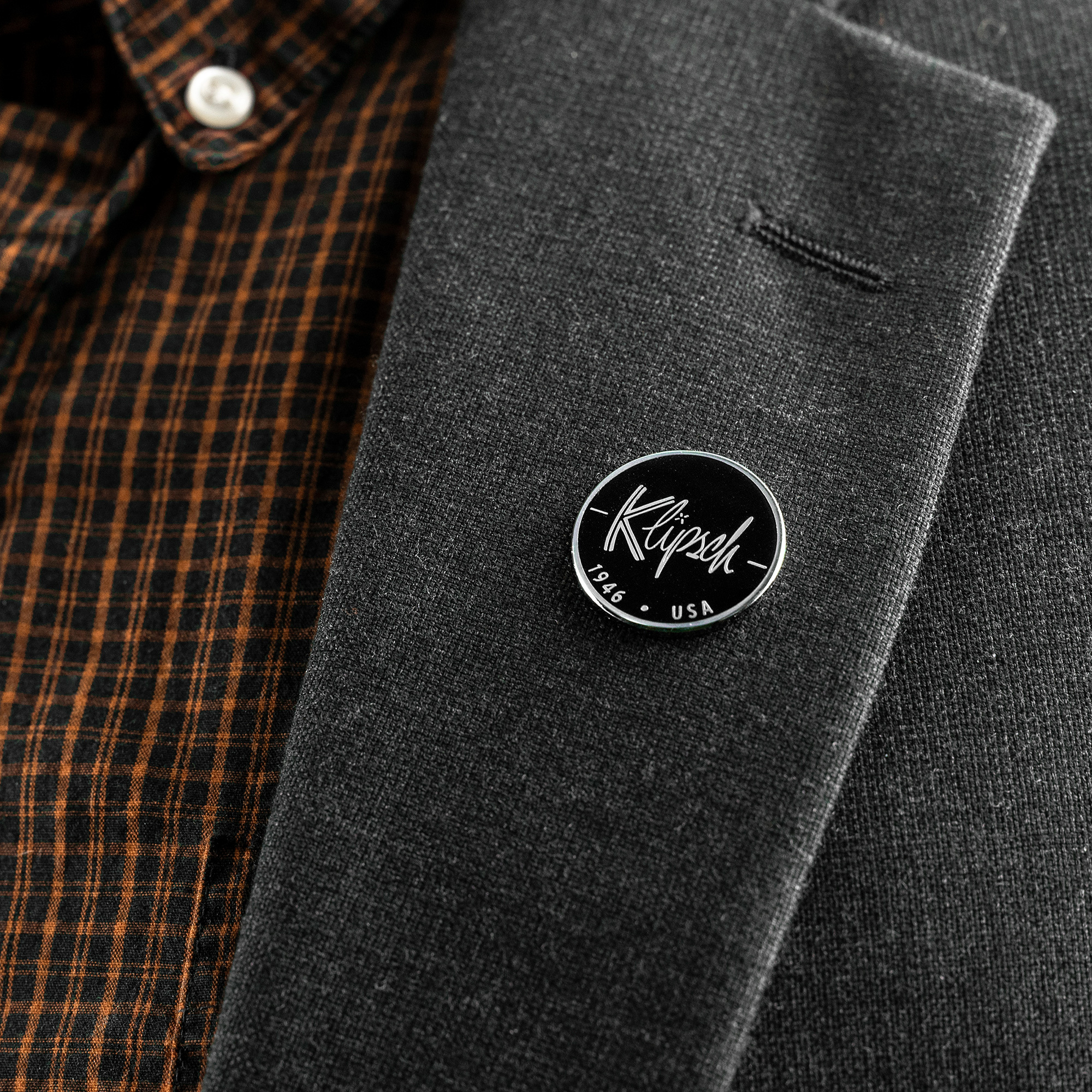 Button Collar Klipsch