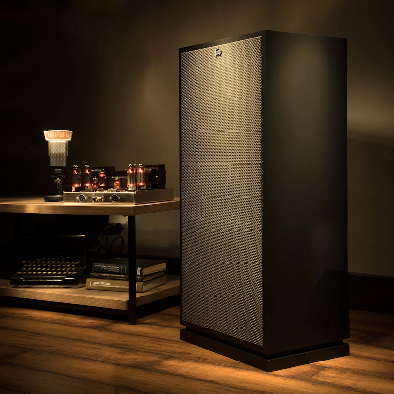 Forte III Lifestyle Product Square 1