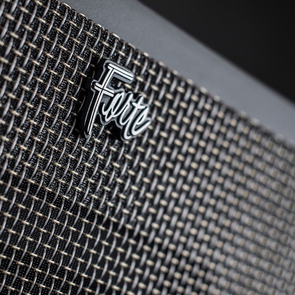 Forte III Matte Black Logo 1