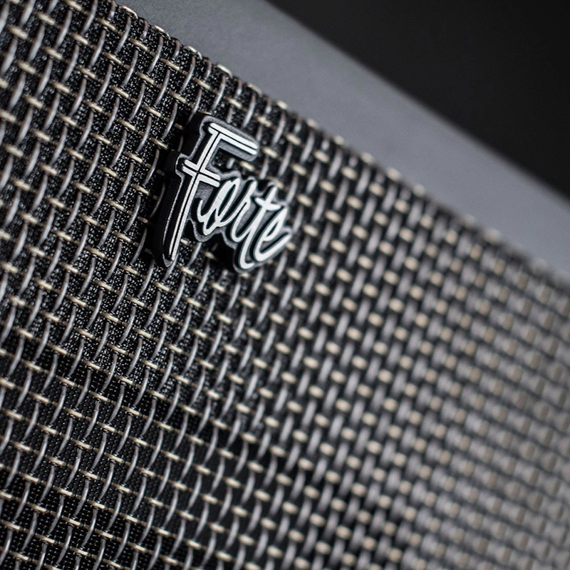 Forte III Matte Black Logo 1