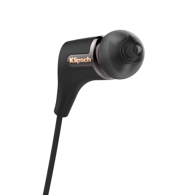 R6i II black Right View2