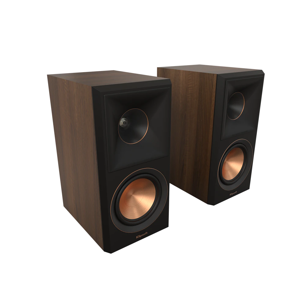 RP 500 M II Walnut Pair Hero Grille Off