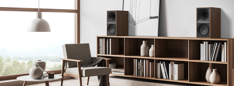 What are Powered Speakers and Why Do You Need a Pair?