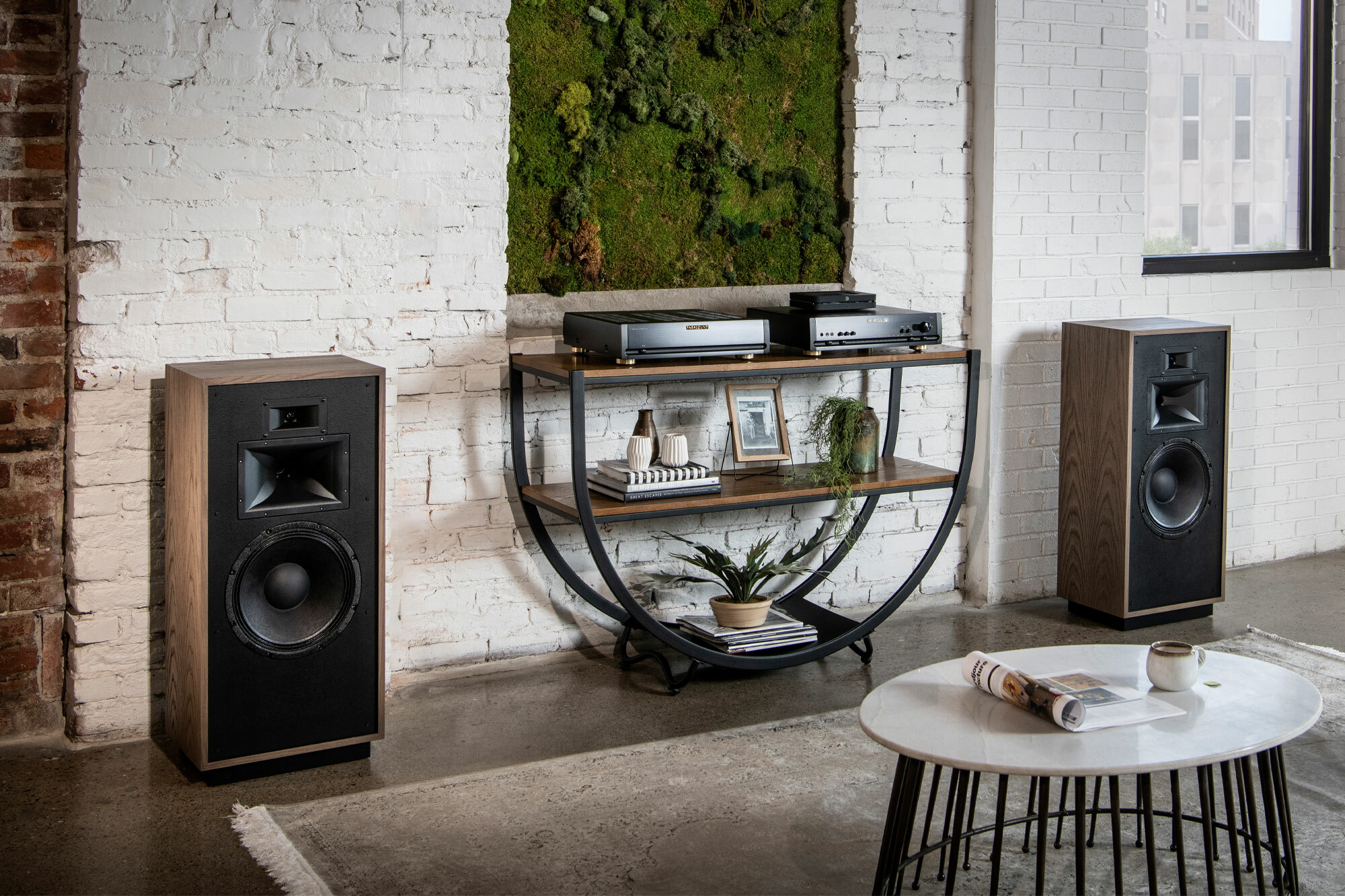 Speakers, Headphones, and Premium Home Audio | Klipsch