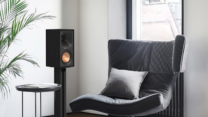 Klipsch R 50 M Beside Modern Lounge Chair